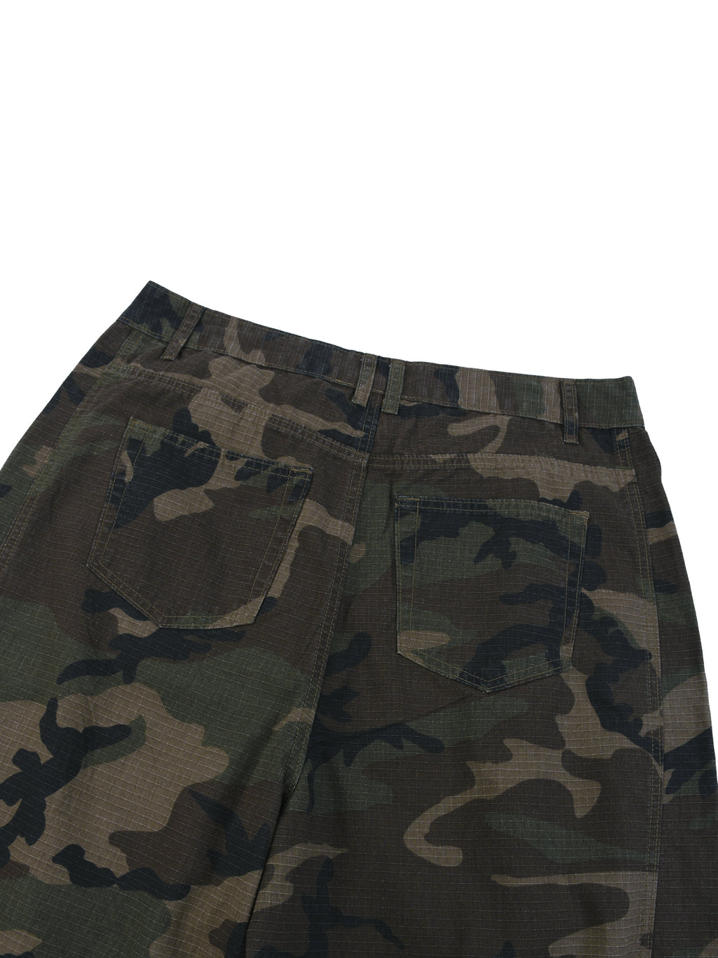 Men’s Camo Barrel Leg Cargo Pants