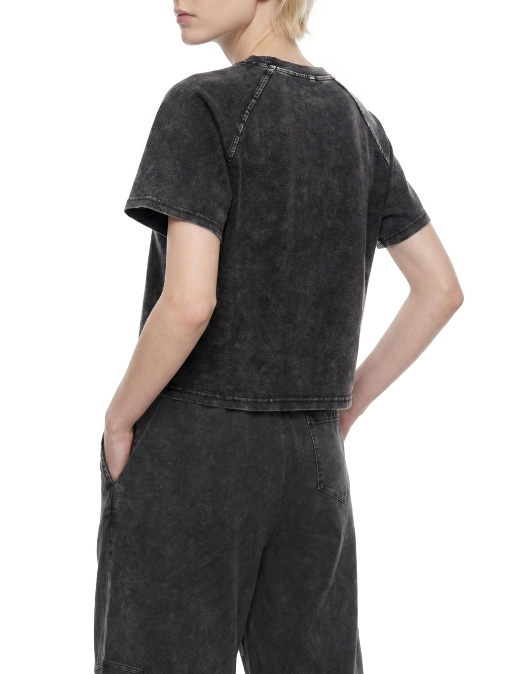 Women's Mineral Wash Raglan Crop T-Shirt
