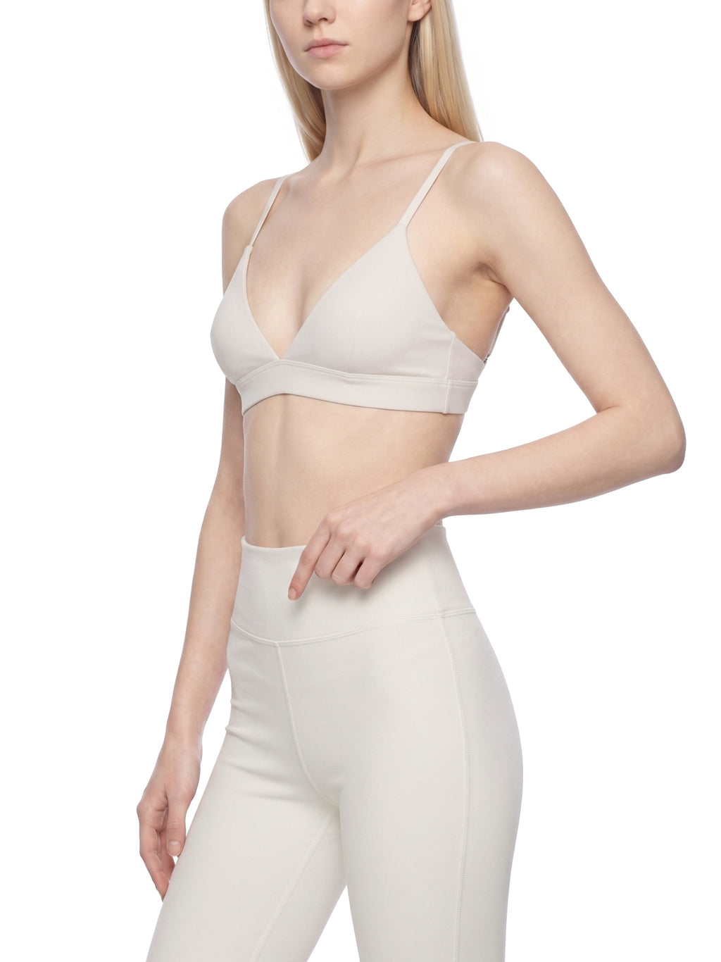 Women’s Cropped V-Neck Sports Bra