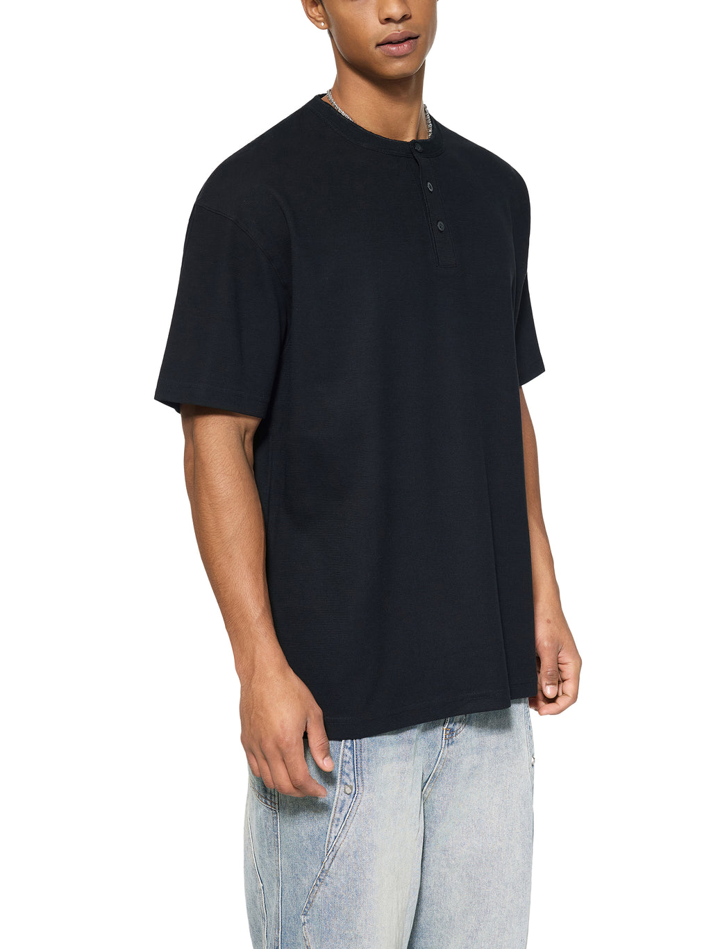 Short Sleeve Henley Shirt gallery image 7