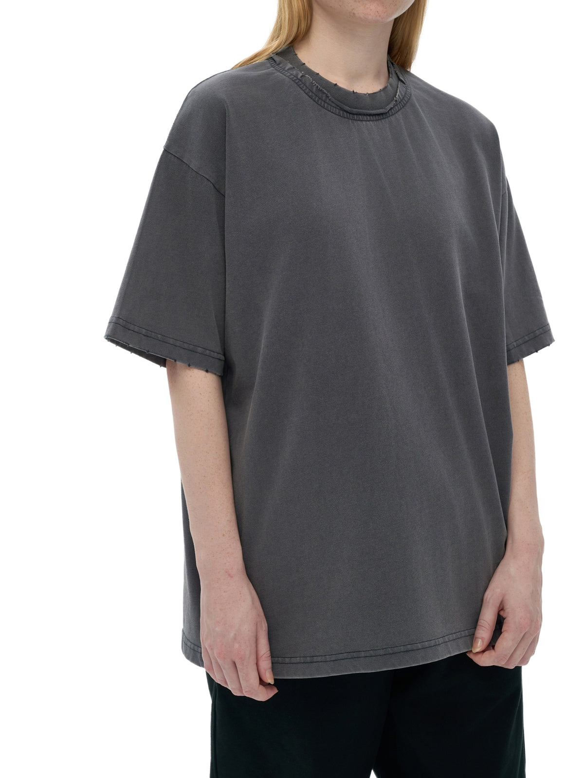 Snow Washed Raw-Edge Neckline T-Shirt – additional product view 9