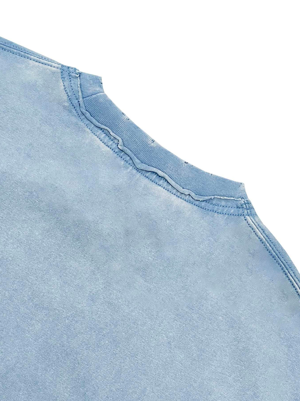 Snow Washed Raw-Edge Neckline T-Shirt – additional product view 17