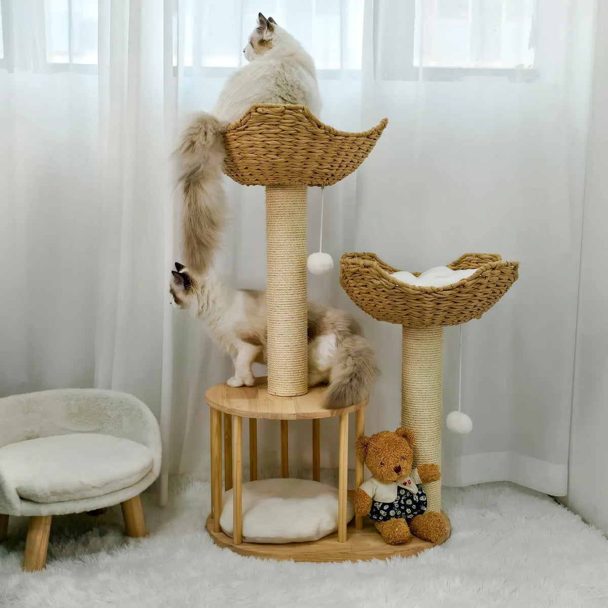 Wood & White Cat Scratching Tower with Baskets & Hideaway - 99 cm