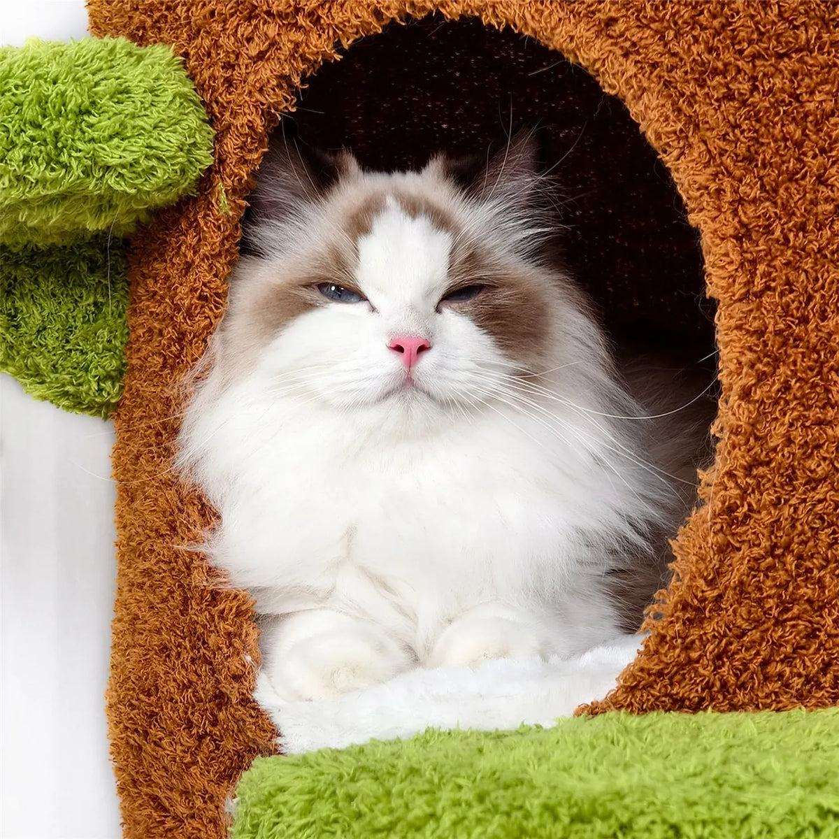 Green & Brown Multi-Level Cat Tree with Floral Platforms - 148 cm
