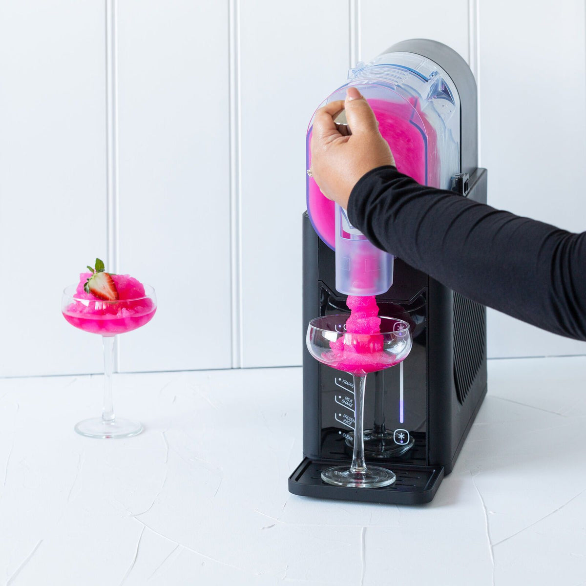 Healthy Choice 2 L 200 W Frozen Slushie Drink Maker with 5 Programs