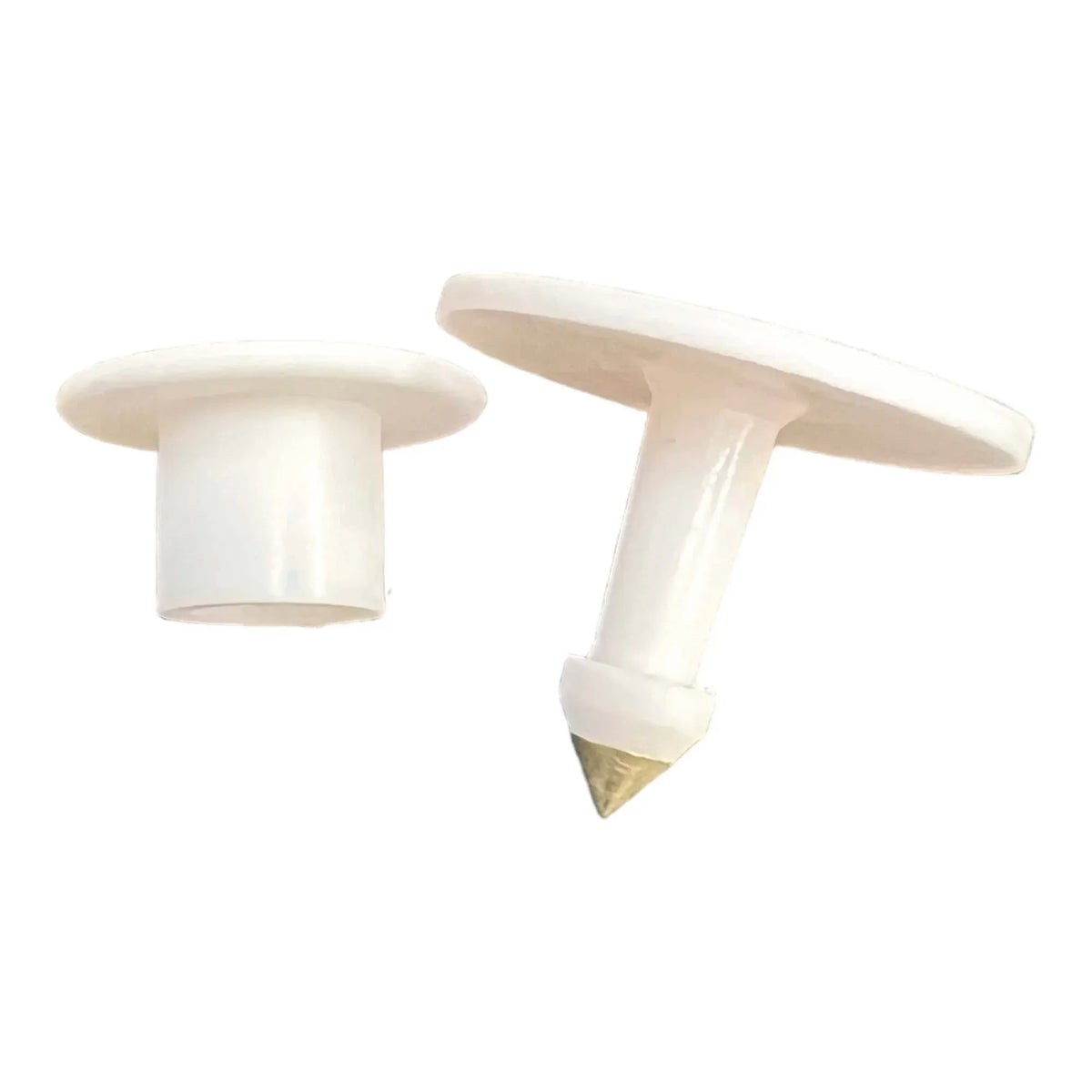 Blank Round Livestock Ear Tags with Pins, White, 100-Pack