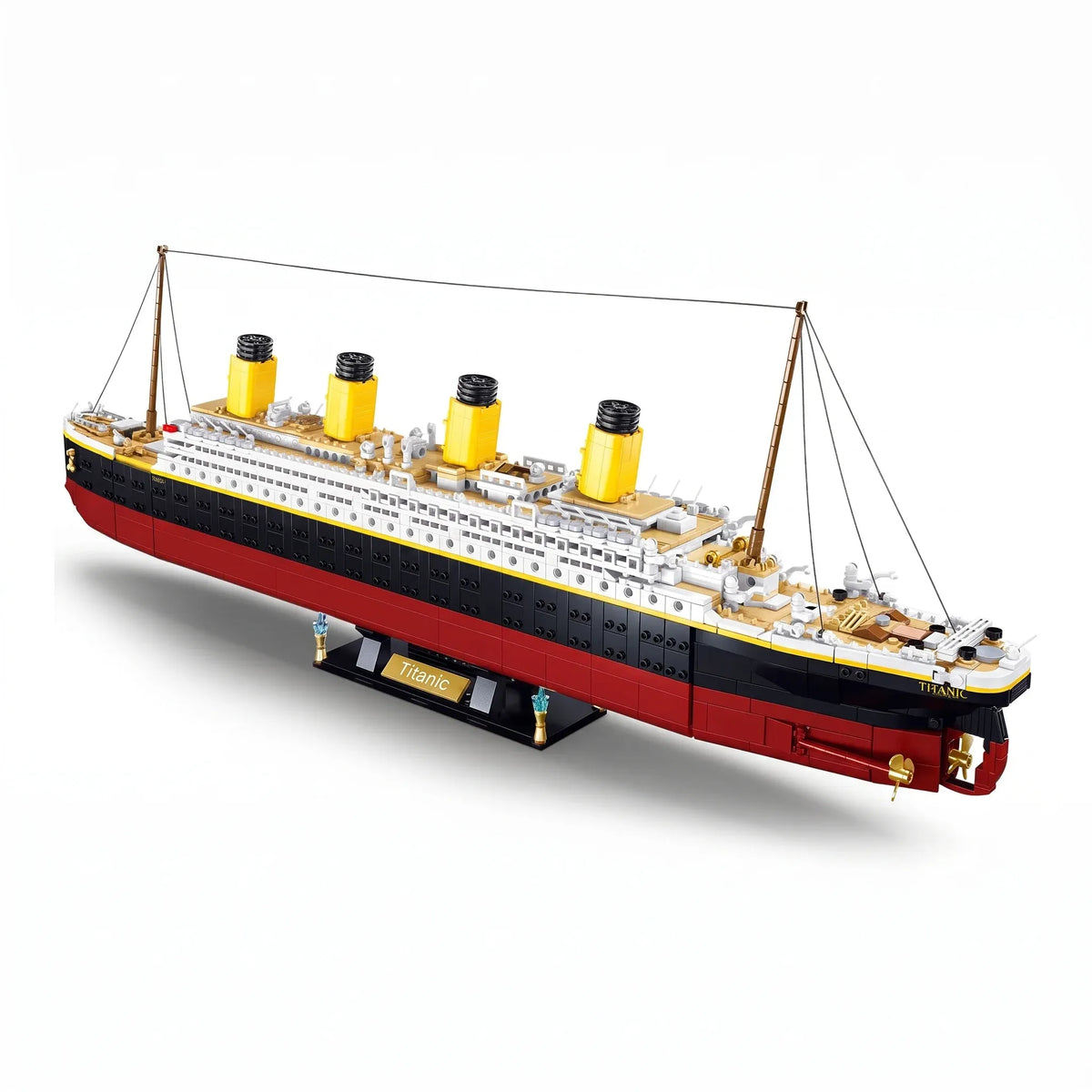 Sluban B1122 Model Kit 1:350 RMS Titanic Ocean Liner Cruise Ship Large Model Maritime Building Blocks DIY Construction — product image 1