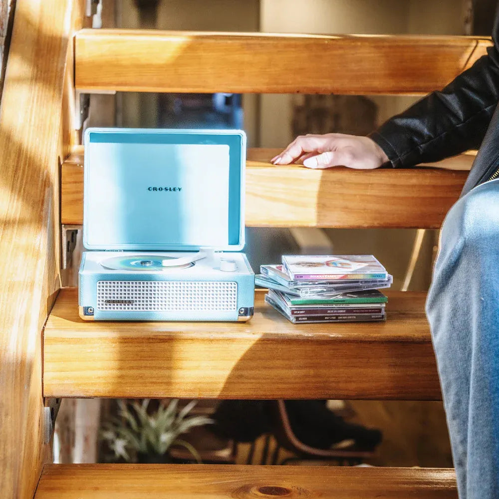 Crosley Cruiser Portable Retro CD Player with Stereo Bluetooth Speakers, FM Radio - Turqouise — product image 2