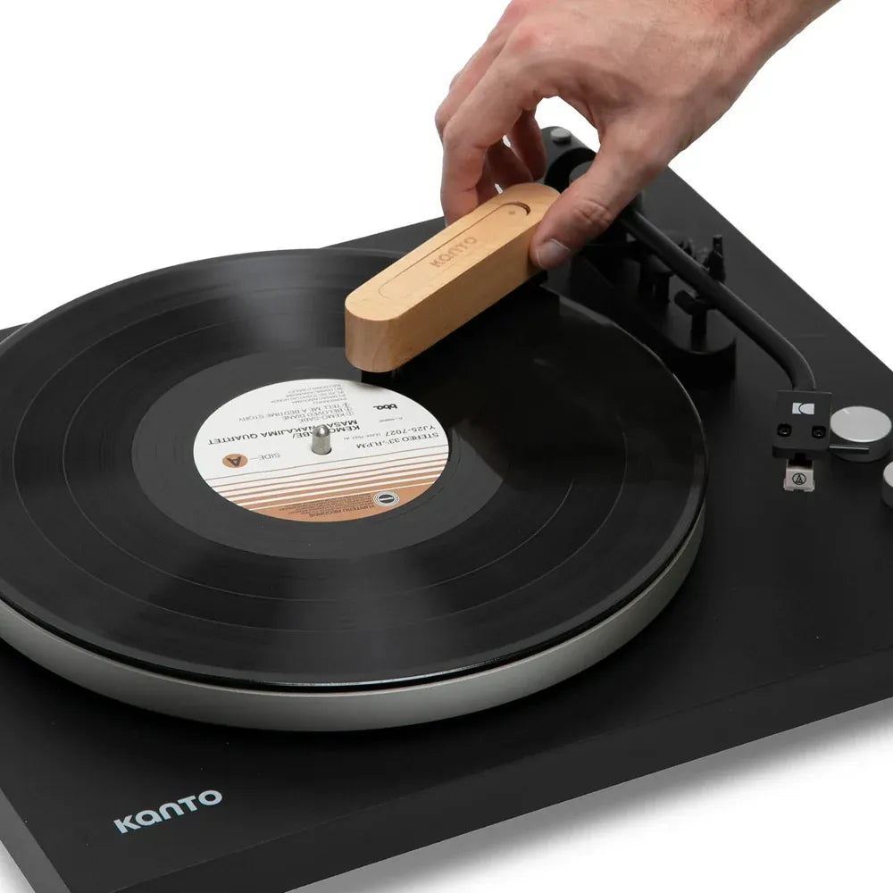 Kanto TT-SB 2-in-1 Carbon Fiber Record and Stylus Cleaning Brush — product image 3