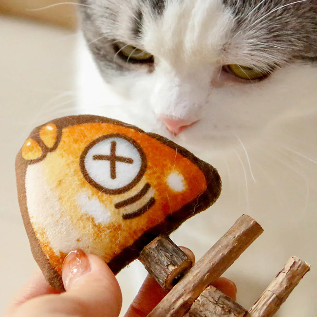 Plush Fish Bone Cat Play Toy - 16.5 × 6.5 cm