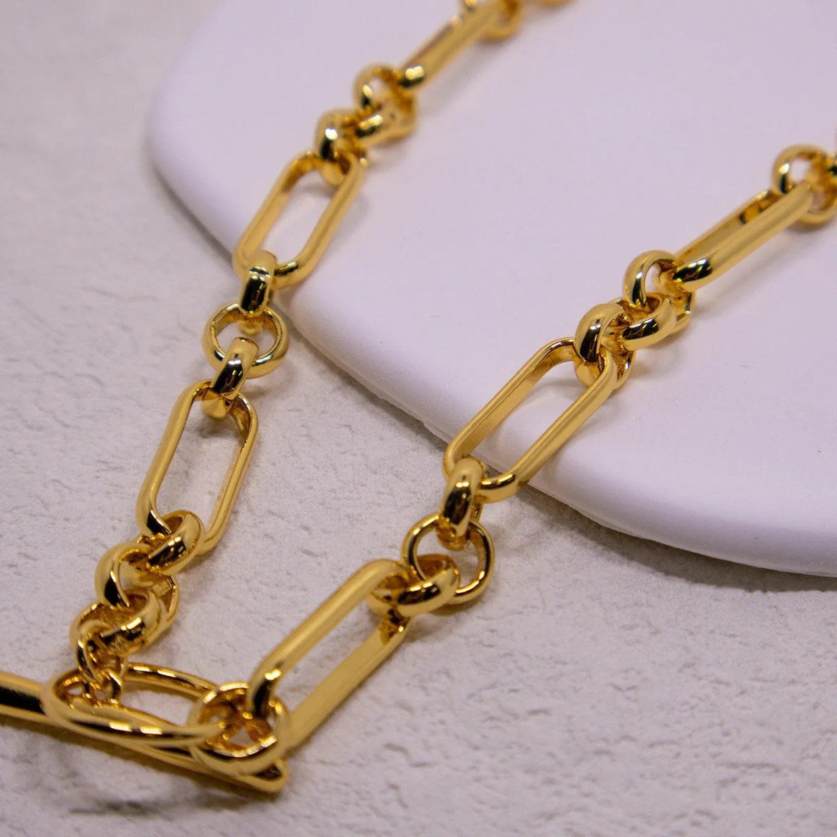 Vintage OT-Clasp Chain Necklace with Pearl-Style Pendant — product image 10 of 15