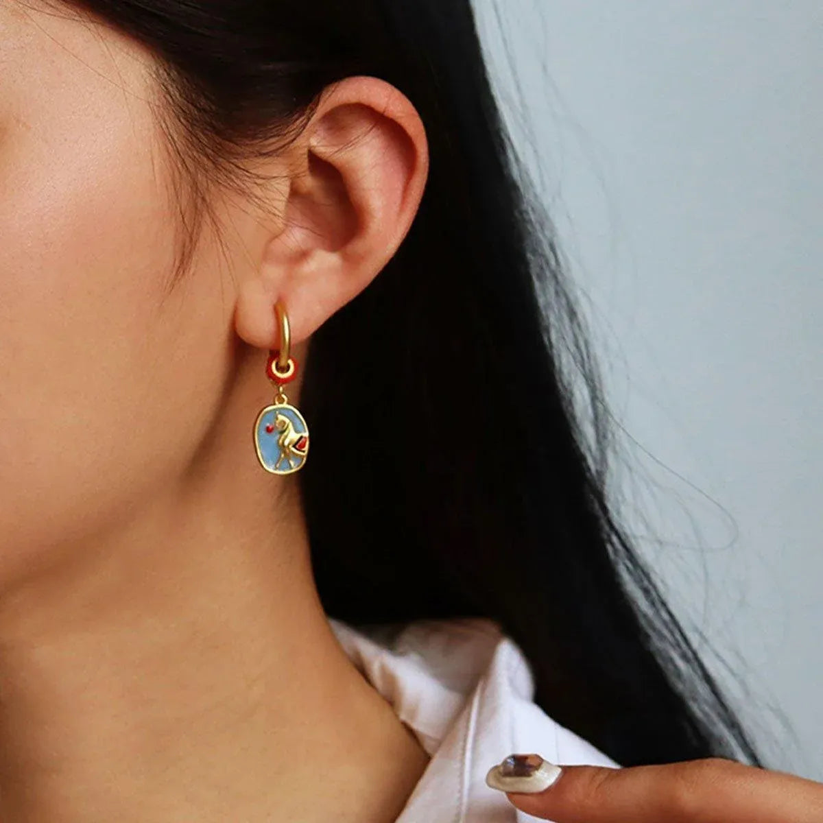2-Piece Multicolour Floral Drop Earring Pair — product photo 5 of 12