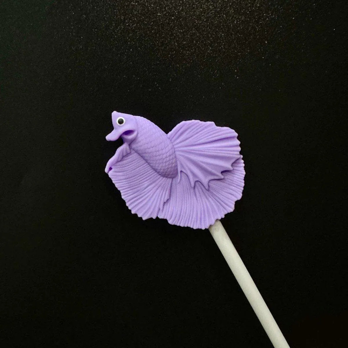 Handheld Fish-Shaped Aquarium Teaser Stick - Colourful