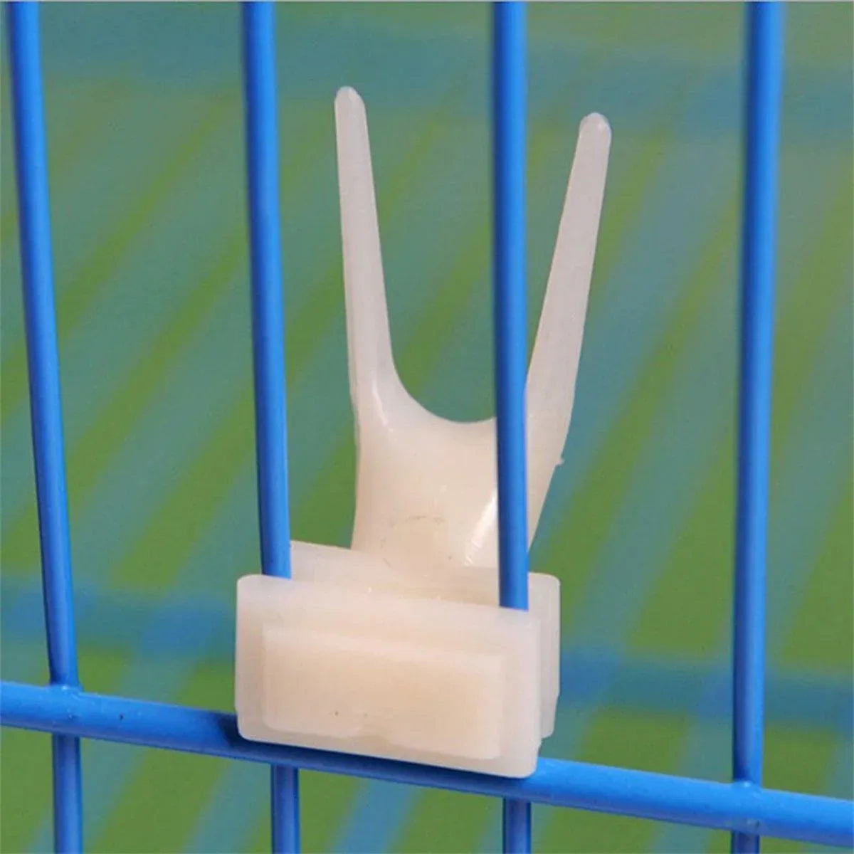 Clip-On Plastic Bird Fruit Forks - Beige, 10-Pack
