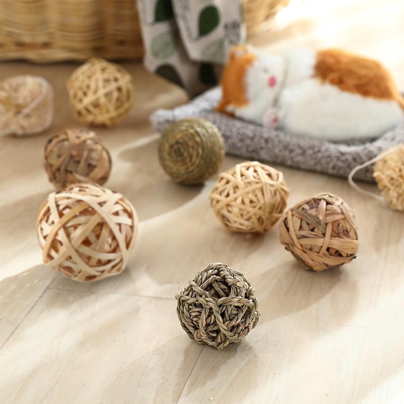 Woven Grass Small-Animal Chew & Play Balls, 5-Pack, Approx. 7 cm