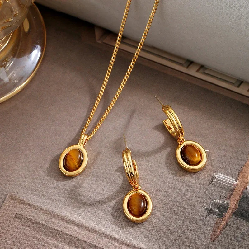 Vintage Brown Tiger-Eye-Style Pendant Necklace – Necklace Only — product image 7 of 12