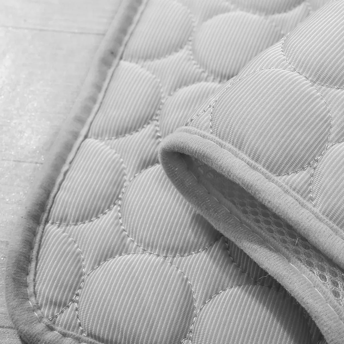 Breathable Grey Pet Sleeping & Cooling Mat - Small, 50 × 40 cm