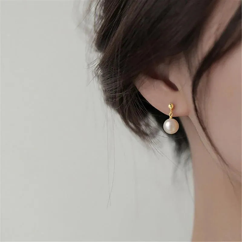 Simple Fashion Pearl Earrings Elegant High Grade Jewelry for Women Ladies - Silver