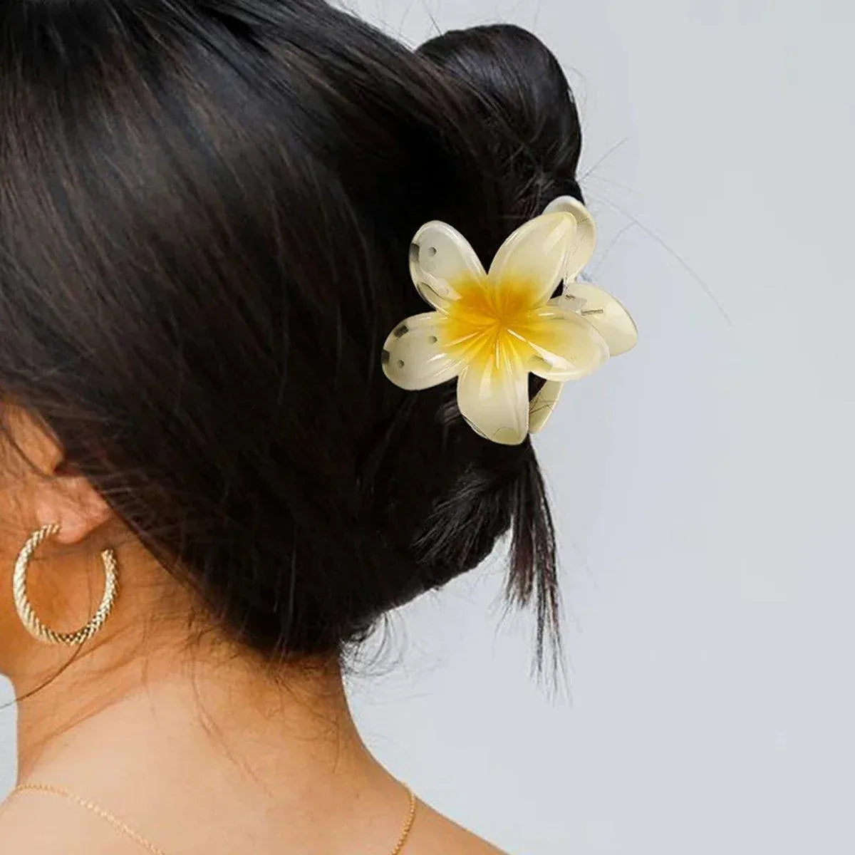 12-Piece Assorted Colour Frangipani Hair Clip Set — product photo 14 of 15
