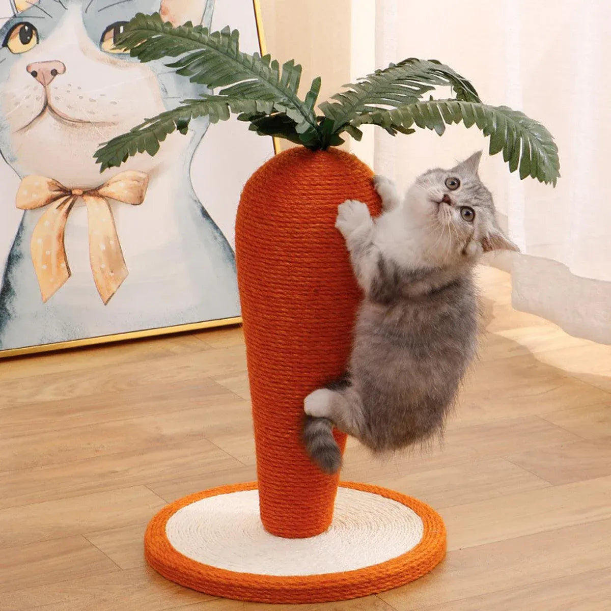 Carrot-Shaped Sisal Cat Scratching Post - product photo 5 of 13