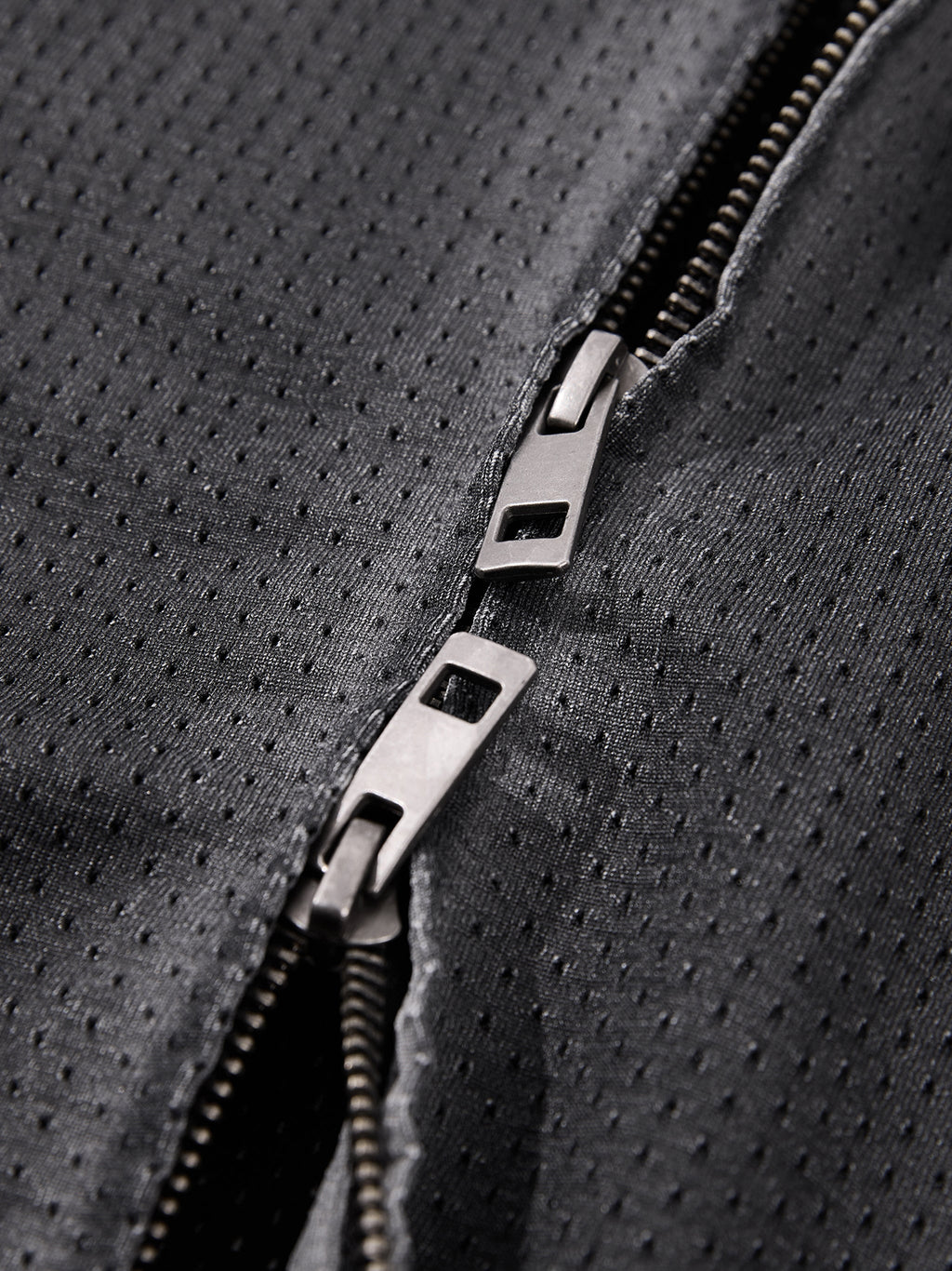 Unisex Vintage Wash Mesh Full-Zip Vest