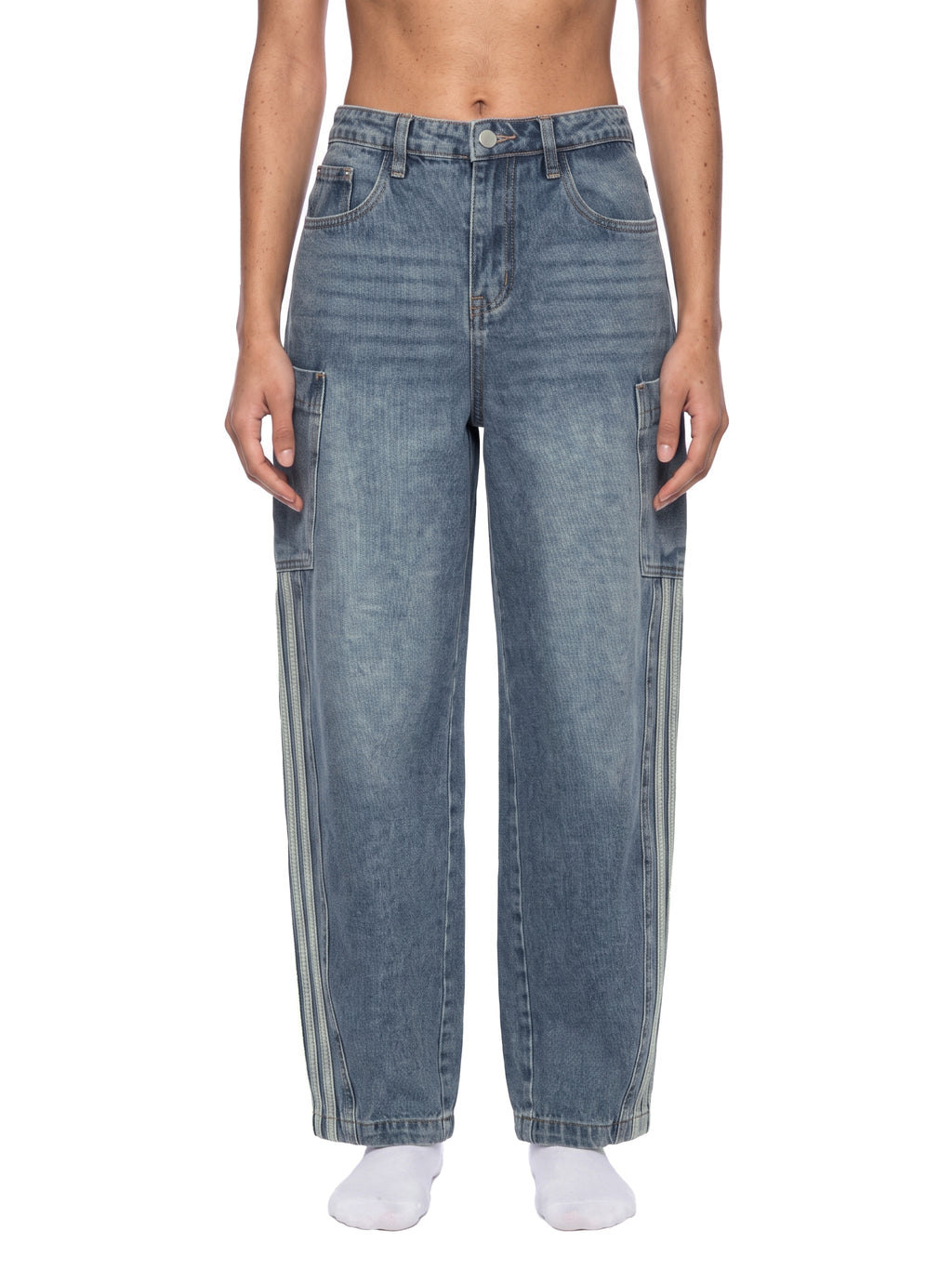 Women's Vintage Wash Barrel Leg Jeans
