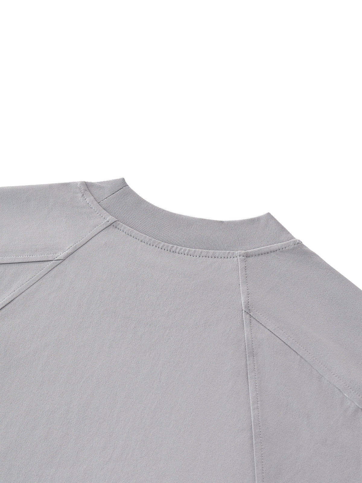 Off Script unisex boxy tonal paneling T-shirt – Light Gray collar rear detail