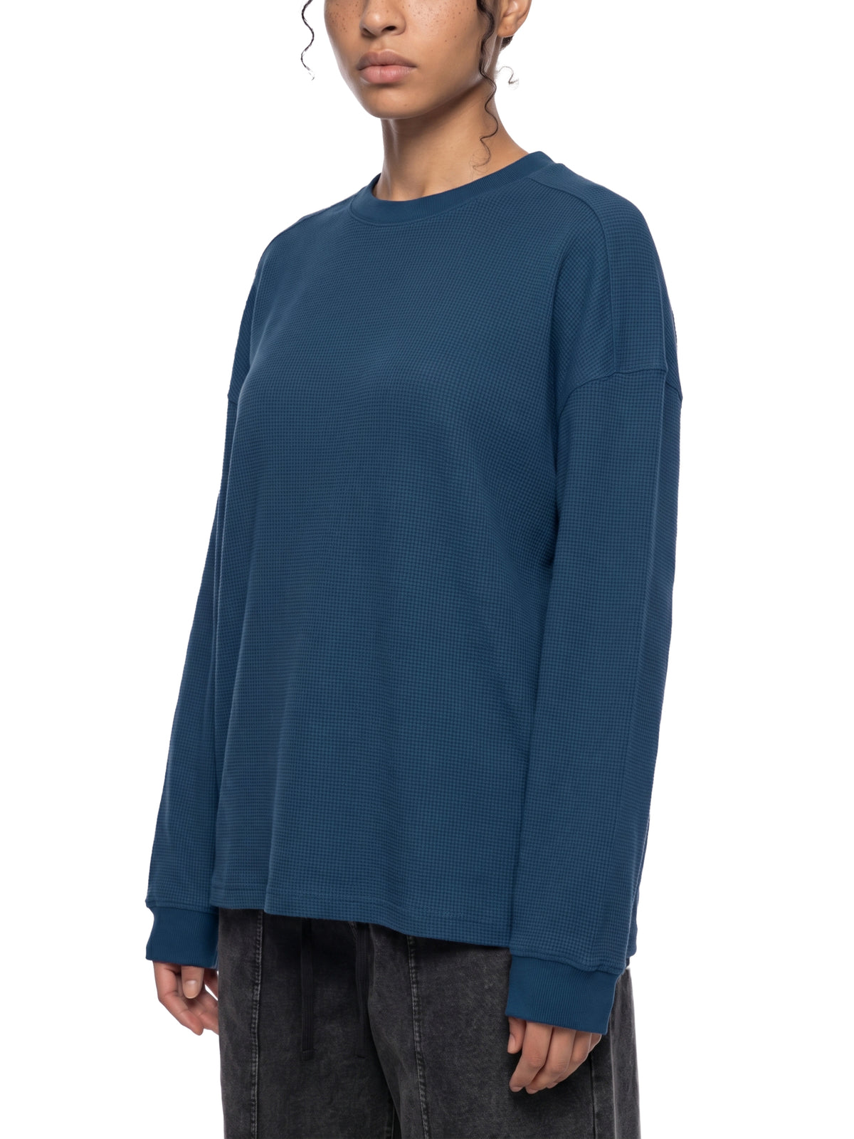 Off Script Waffle Boxy Long Sleeve T-Shirt - Haze Blue model three-quarter view