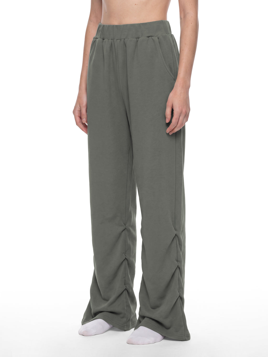 Women’s Vintage Wash Ruched Sweatpants dark gray model angle